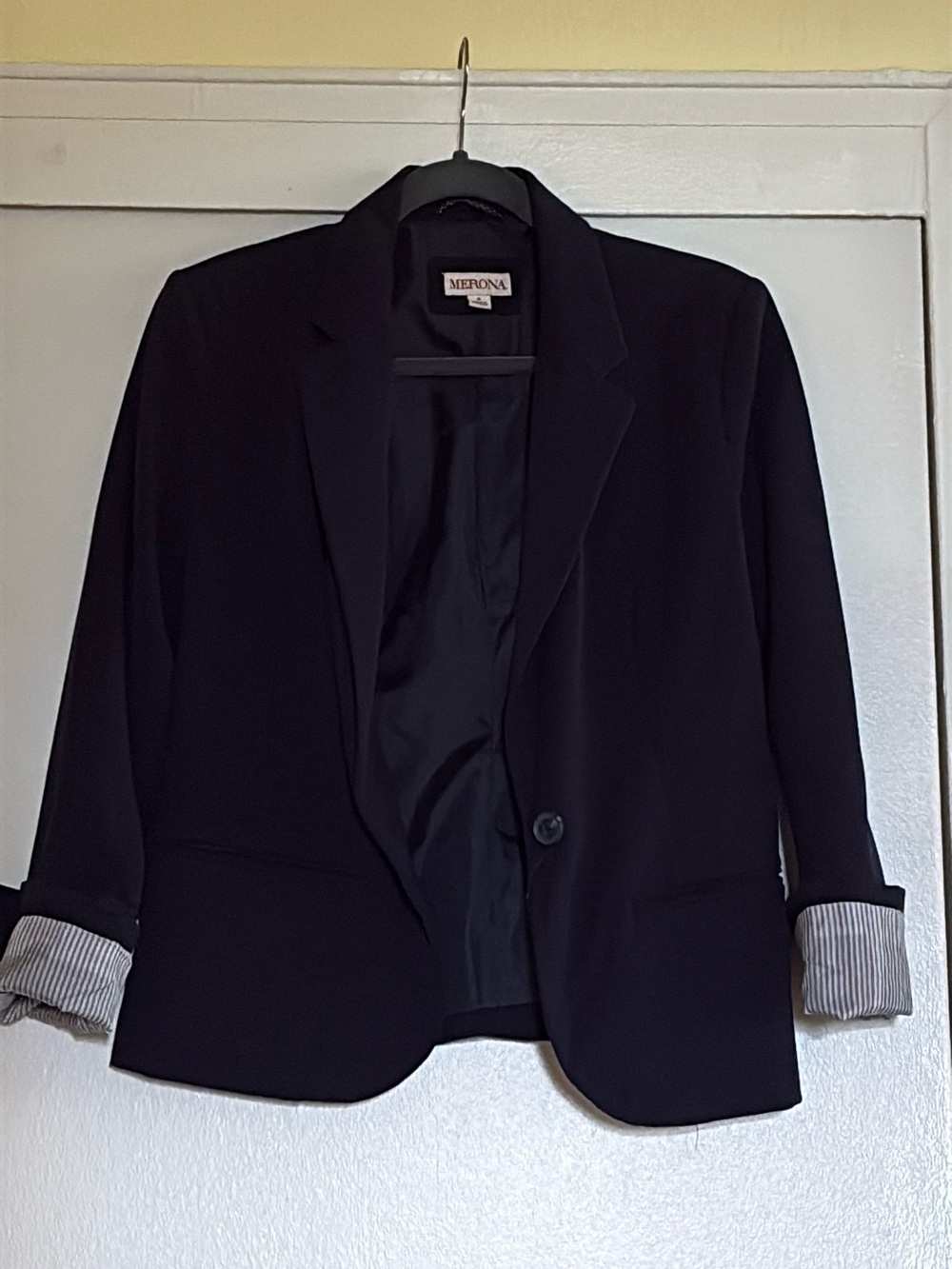 Merona Navy Single Button Blazer w/ Striped Cuffs Size 6